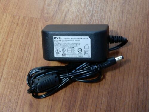 *Brand NEW* DVE 0A34184 DSA-20PFE-05 FUS 050300 Switching 5V 3A ac Adapter